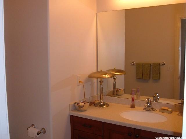 7439 S Green Haven Dr E, Midvale, UT 84047 — photo 2
