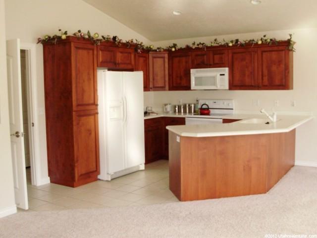 7439 S Green Haven Dr E, Midvale, UT 84047 — photo 8