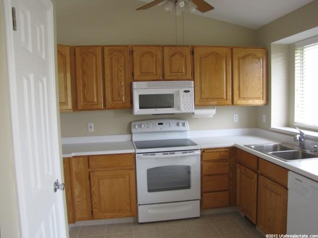 3490 W 4825 S, Roy, UT 84067 — photo 2