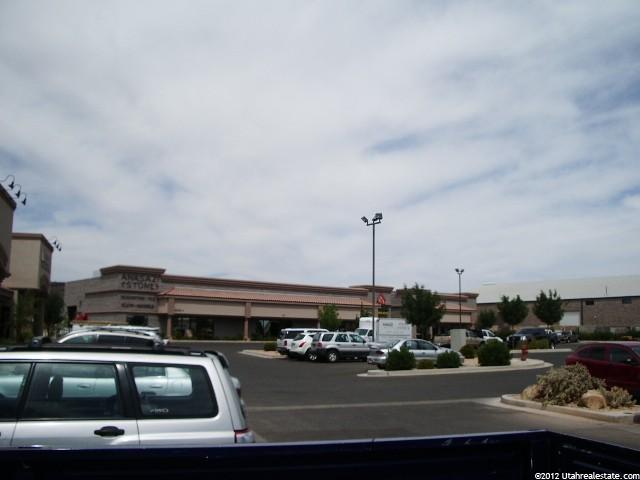393 E Riverside Dr, St. George, UT 84790 — photo 3