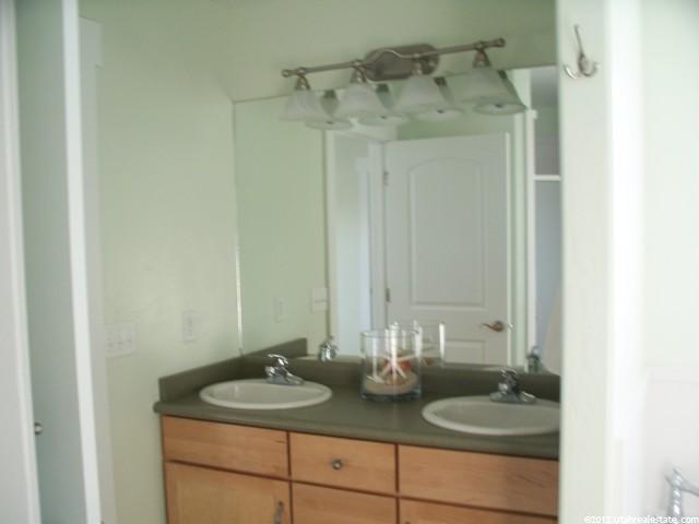 182 W 650 N, Vernal, UT 84078 — photo 4