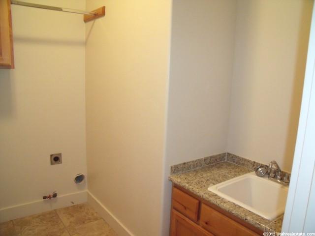 2094 Sunflower Ln, Mapleton, UT 84664 — photo 5