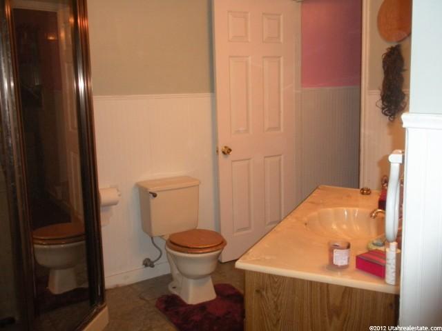 1968 N 150 E, Centerville, UT 84014 — photo 9