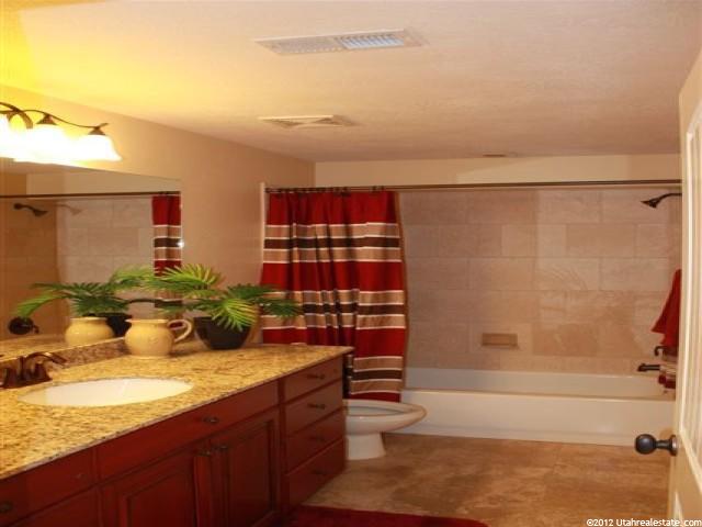 9211 S Brighton View Dr E, Sandy, UT 84070 — photo 12