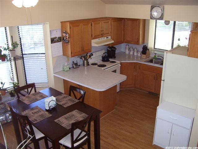 5461 S 3750 W, Roy, UT 84067 — photo 4