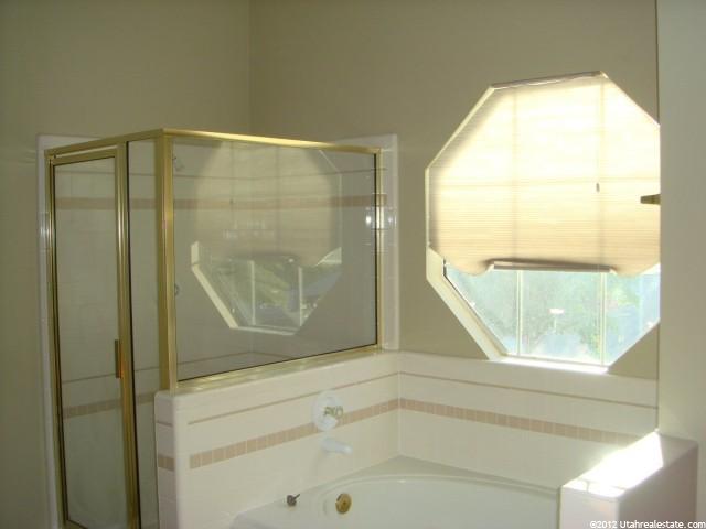 1922 Fall View Dr, Sandy, UT 84093 — photo 11