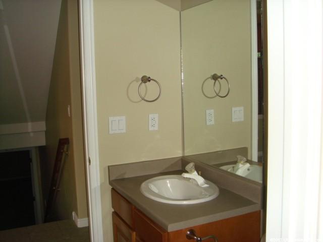 1922 Fall View Dr, Sandy, UT 84093 — photo 9