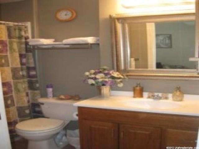 2571 W 3900 S, Roy, UT 84067 — photo 7