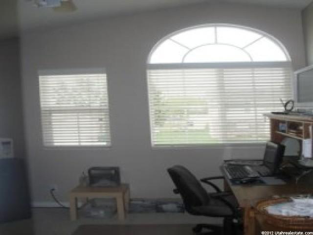 2571 W 3900 S, Roy, UT 84067 — photo 8