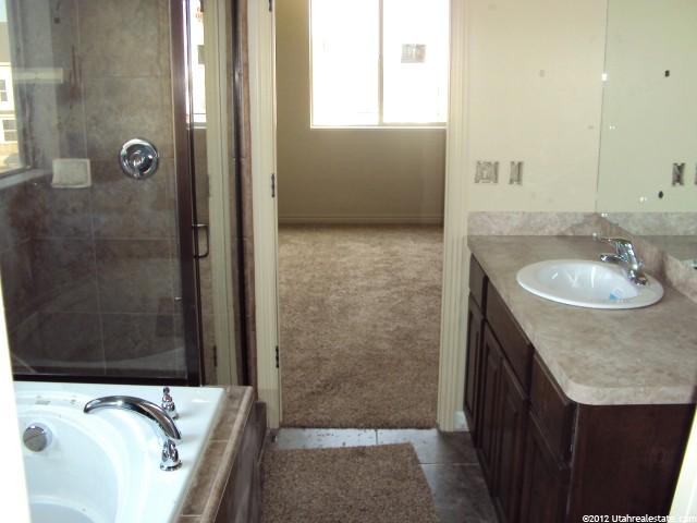 1422 Primrose Ln, Syracuse, UT 84075 — photo 4