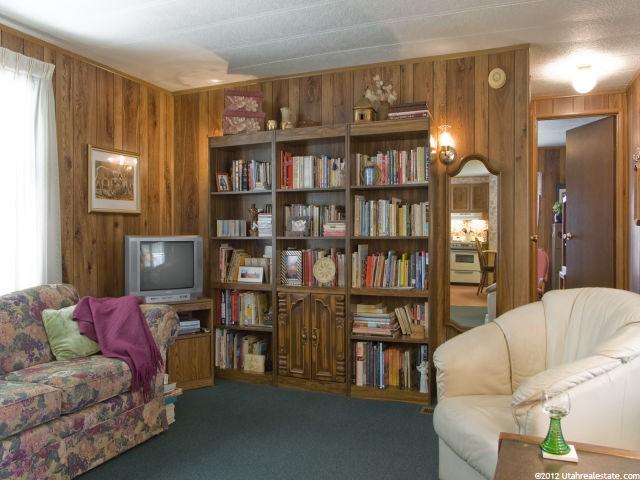 228 Detroiter Cir, Murray, UT 84107 — photo 5