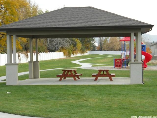 255 W 664 N #209 D, Centerville, UT 84014 — photo 7