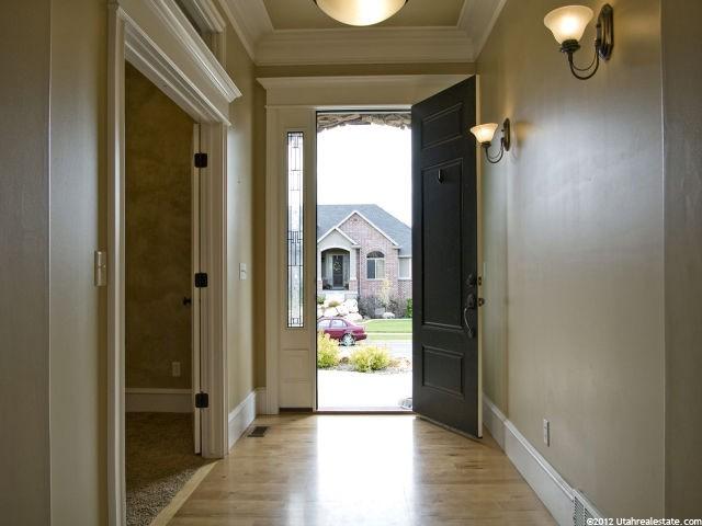 696 W 2400 S, Syracuse, UT 84075 — photo 2