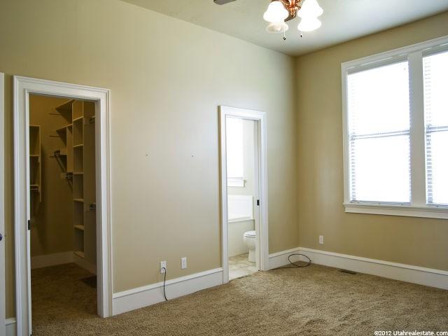 696 W 2400 S, Syracuse, UT 84075 — photo 7