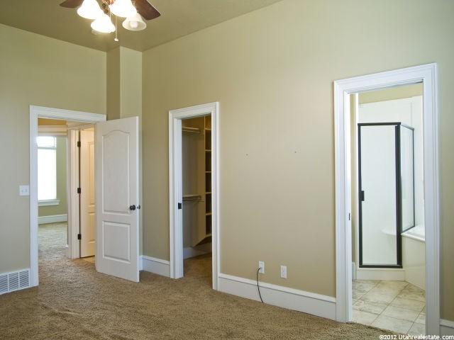 696 W 2400 S, Syracuse, UT 84075 — photo 9