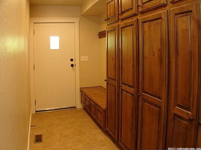 445 E Indian Springs Rd, Bountiful, UT 84010 — photo 8