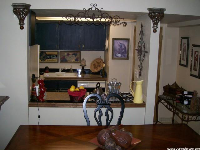 5389 Willow Ln, Murray, UT 84107 — photo 5