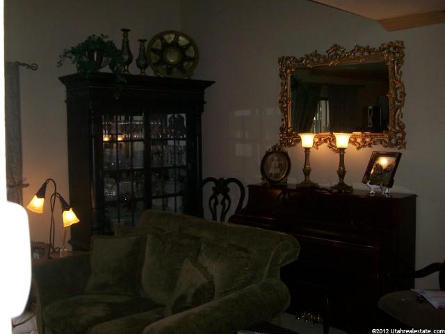 5389 Willow Ln, Murray, UT 84107 — photo 7