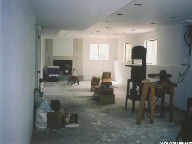 2109 E Kathy Dr, Sandy, UT 84092 — photo 10