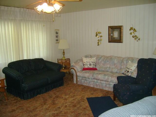 878 W 250 N, Vernal, UT 84078 — photo 2
