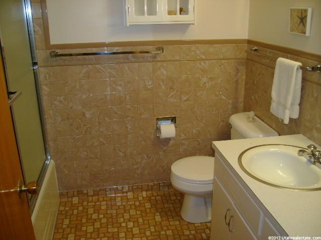 878 W 250 N, Vernal, UT 84078 — photo 6