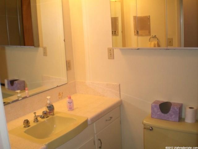 297 E 870 N, Logan, UT 84321 — photo 5