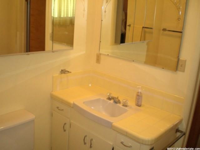 297 E 870 N, Logan, UT 84321 — photo 7