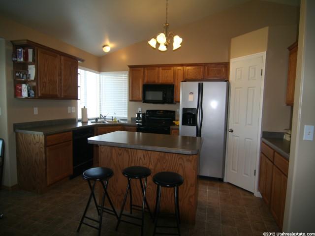 4202 W 5900 S, Roy, UT 84067 — photo 2