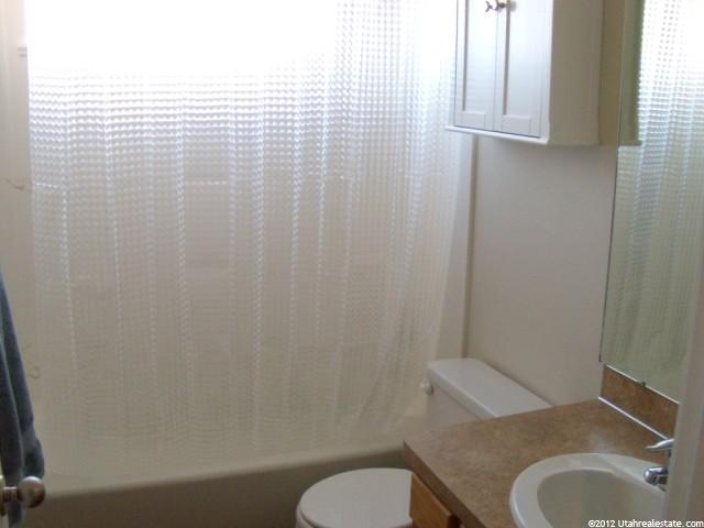 1716 W 675 N, Clinton, UT 84015 — photo 9