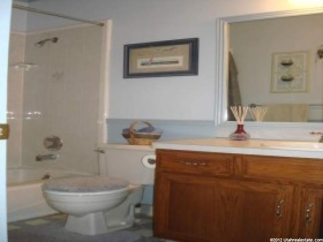 2203 N 950 W, Clinton, UT 84015 — photo 9