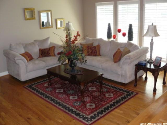 1107 E Birchbrook Cir, Midvale, UT 84047 — photo 2