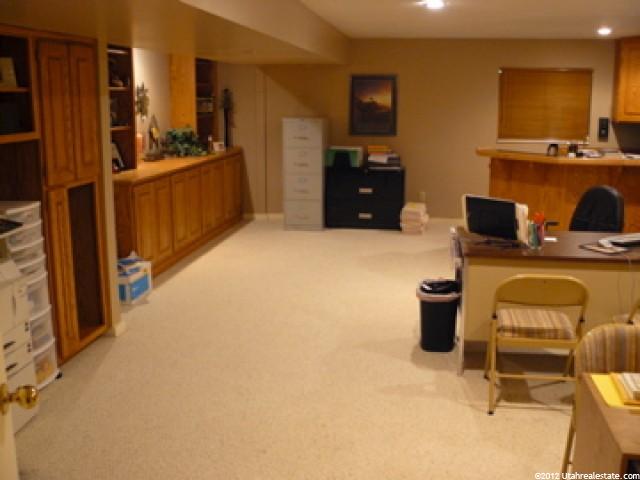 1107 E Birchbrook Cir, Midvale, UT 84047 — photo 6