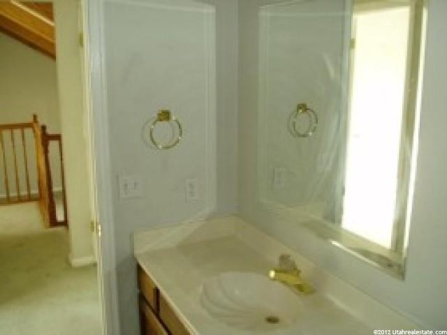 1067 W 2600 N, Clinton, UT 84015 — photo 3