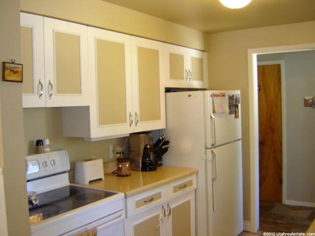 915 E Melody Ln, Ogden, UT 84404 — photo 4