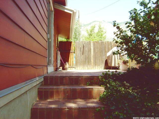 915 E Melody Ln, Ogden, UT 84404 — photo 10