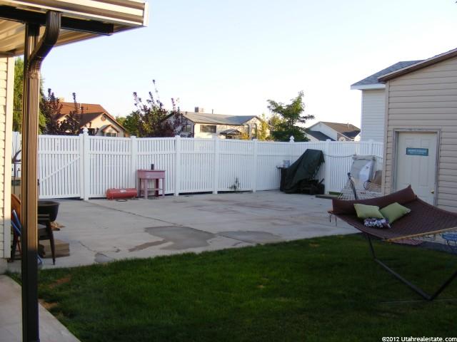 5042 Midland Dr, Roy, UT 84067 — photo 4