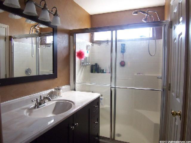 5252 S 4000 W, Roy, UT 84067 — photo 12
