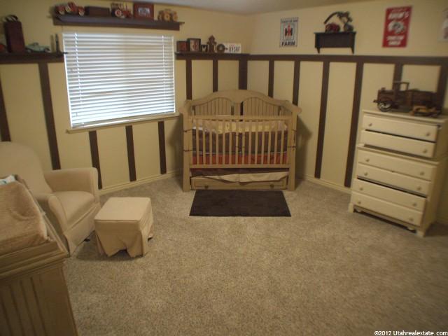 24 E 2450 N, Layton, UT 84041 — photo 4