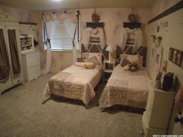 24 E 2450 N, Layton, UT 84041 — photo 5