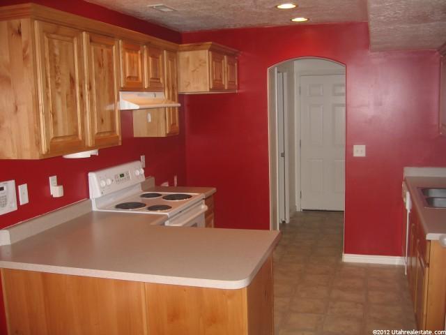 652 W 800 N #41, Clinton, UT 84015 — photo 2