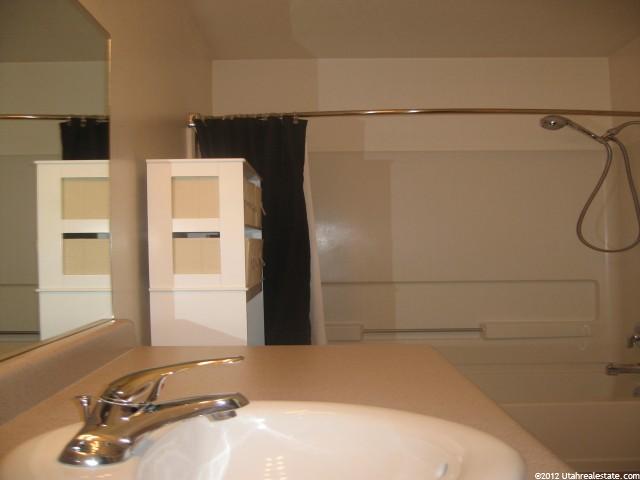 652 W 800 N #41, Clinton, UT 84015 — photo 7