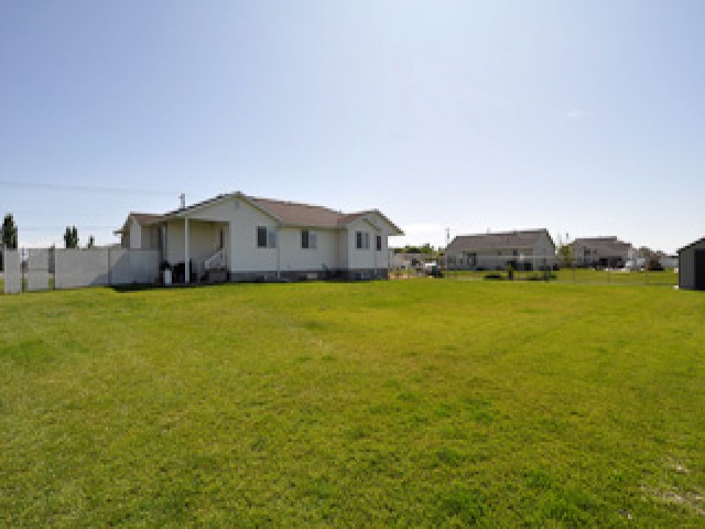 2308 W 2300 N, Clinton, UT 84015 — photo 10