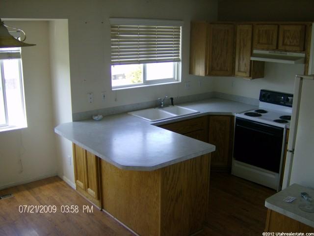 1641 N 810 W, Clinton, UT 84015 — photo 3