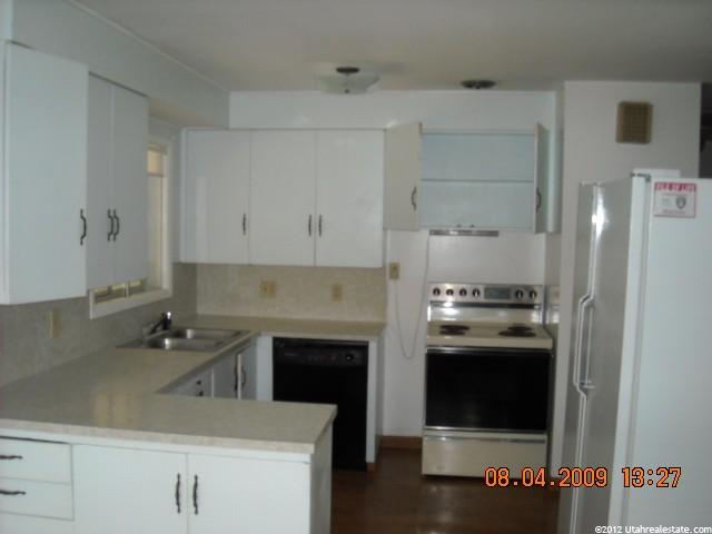 3271 S Van Buren Ave E, Ogden, UT 84403 — photo 4