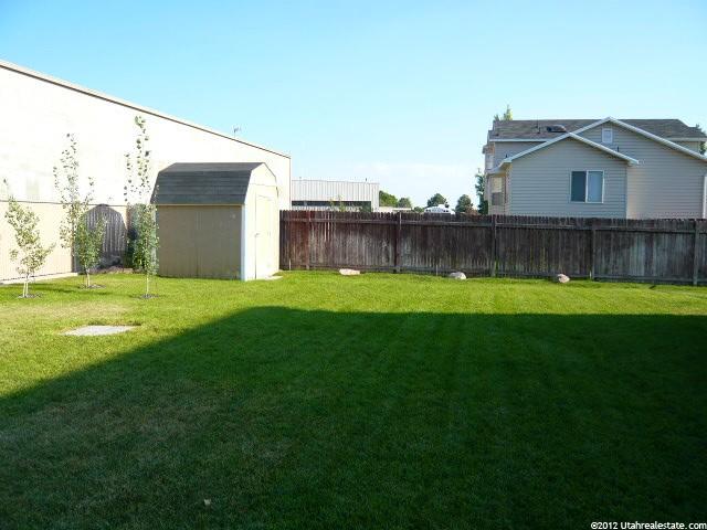 5334 S 2690 W, Roy, UT 84067 — photo 9