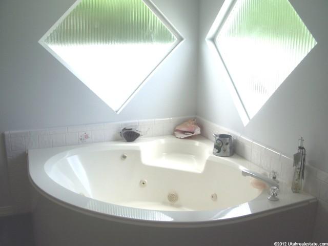 587 E Compton Ct S, Murray, UT 84107 — photo 7