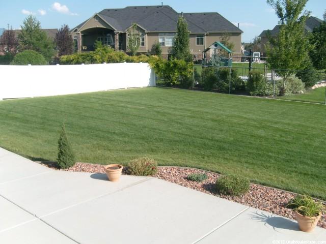 871 W 2300 S, Syracuse, UT 84075 — photo 12