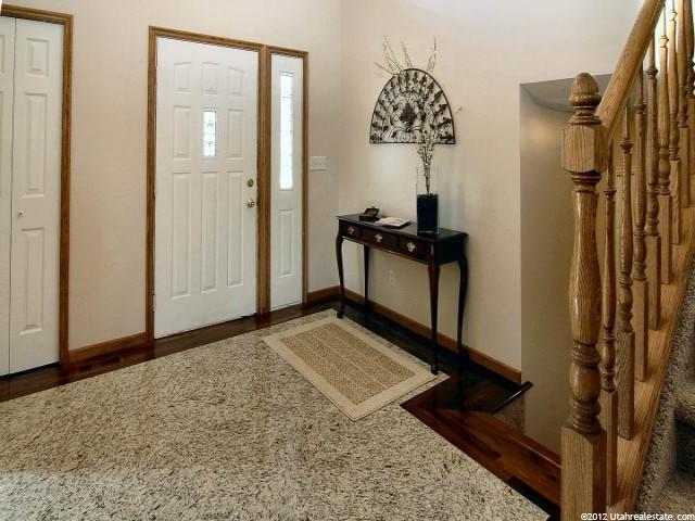 8953 S Rockwell Dr E, Sandy, UT 84093 — photo 2