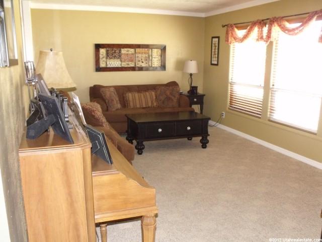4607 S 475 W, Washington Terrace, UT 84405 — photo 3
