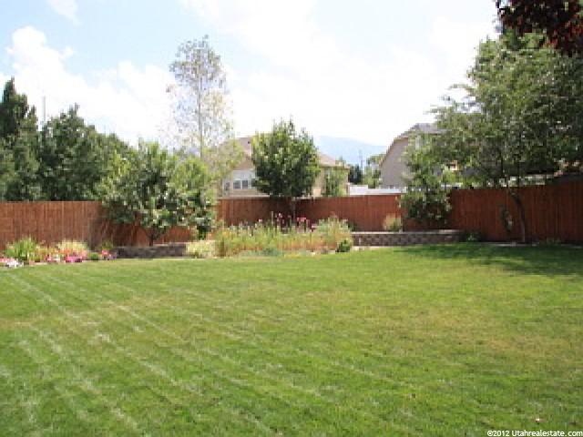 952 E Peregrine Ln, Sandy, UT 84094 — photo 10